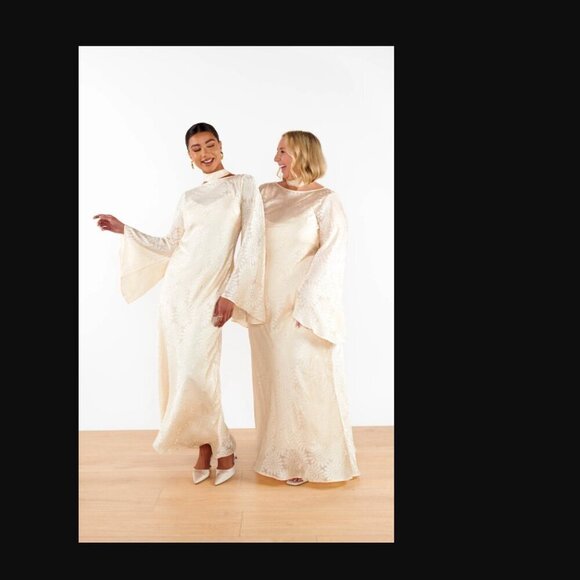 Show Me Your Mumu Sarah Dress in Cream Daisy Burnout - Picture 7 of 13